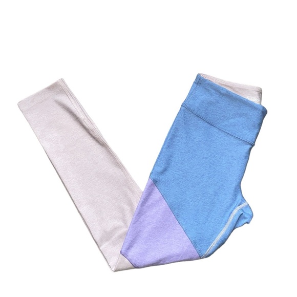 Outdoor Voices 7/8 Tri Color Leggings, Size Small, NWOT - Picture 4 of 12